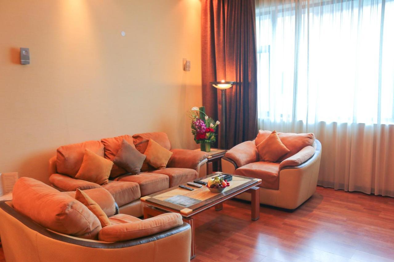 City Center Hotel Манама Екстериор снимка