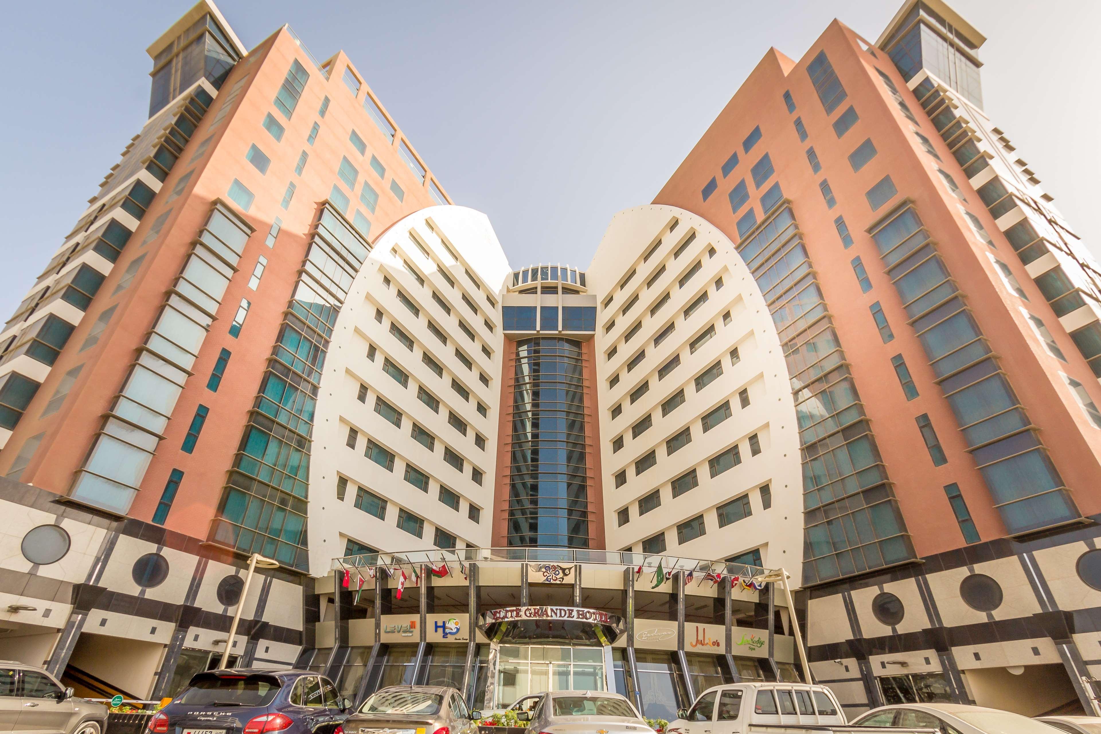City Center Hotel Манама Екстериор снимка