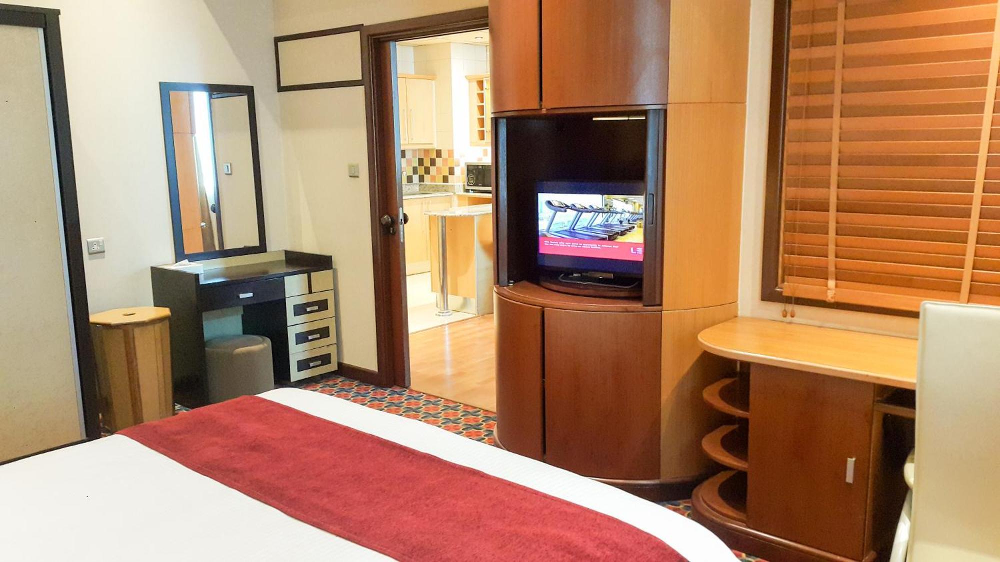 City Center Hotel Манама Стая снимка